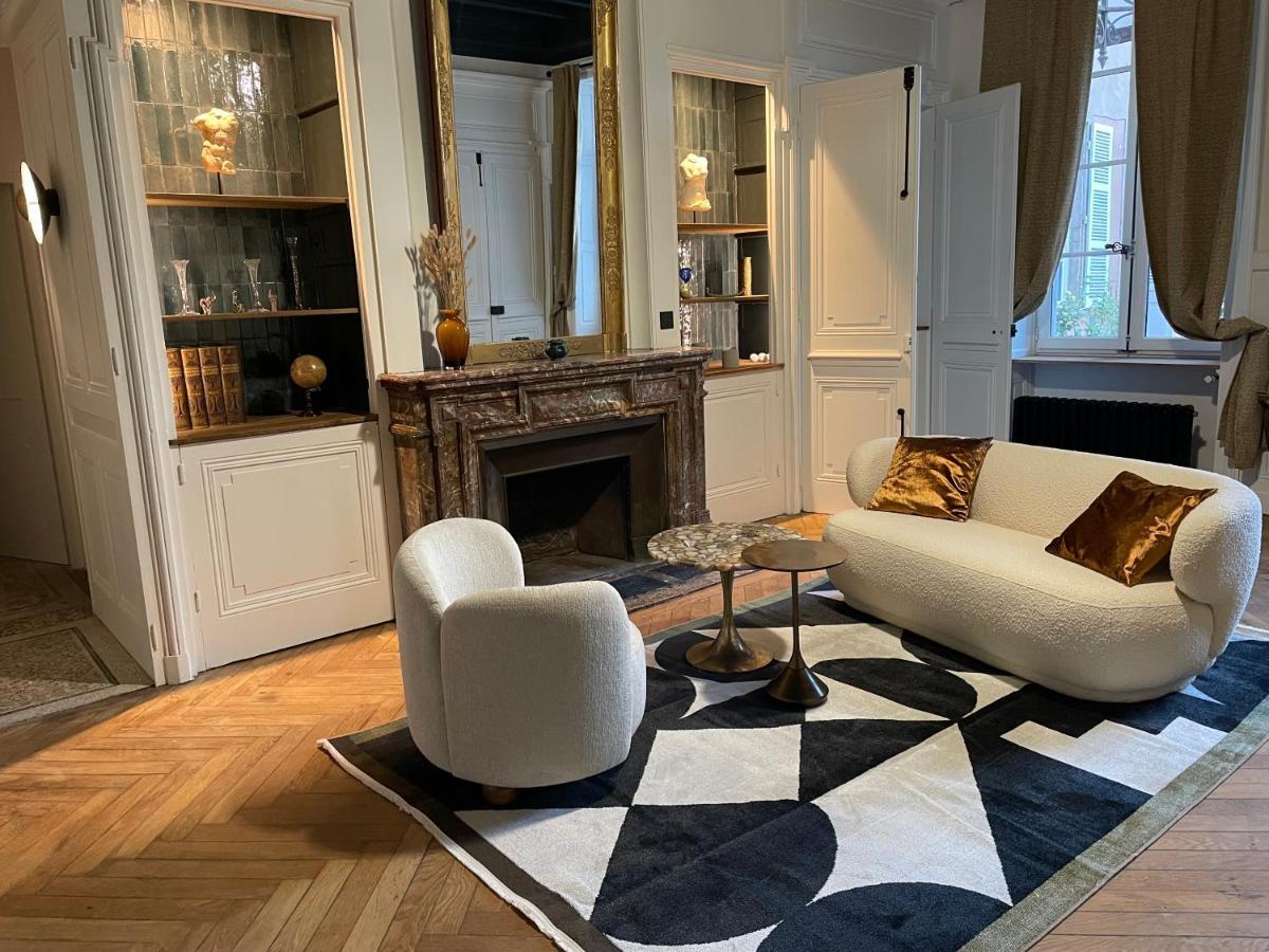 Appartement Chic Et De Caractere ! Saint-Cyr-au-Mont-d'Or Esterno foto